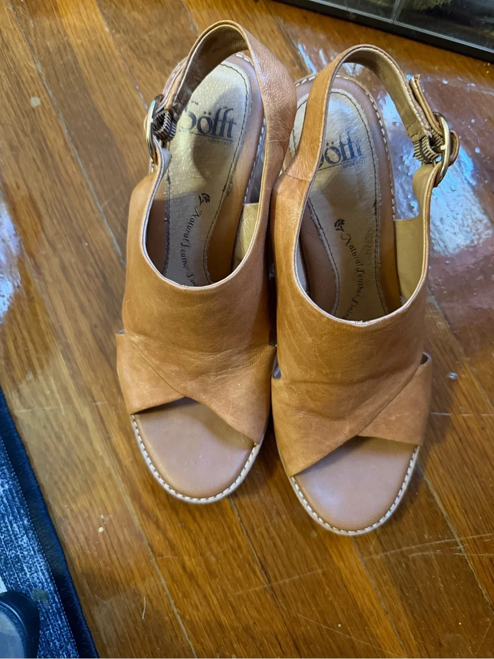 Sofft Women's Open-Toe Slingback Wedge Sandals - Tan
